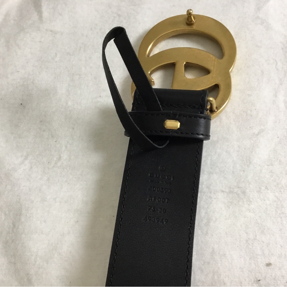 Gucci Black Leather Belt with Gold Double G Buckle - Picture 3 of 7